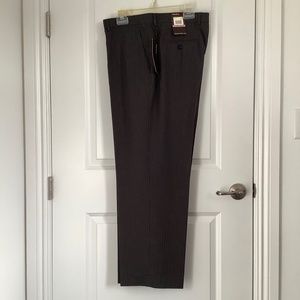 NWT Men's Perry Ellis Dress Pants, Color: charcoal, Size: Waist 38, Length 30